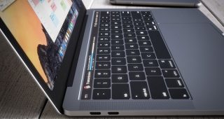 สื่อนอกเผย! Apple เตรียมเปิดตัว Macbook Pro รุ่นใหม่ 27 ตุลาคมนี้