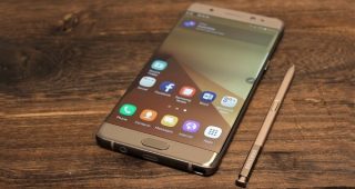 เผยผลสำรวจ! ลูกค้ากว่า 40% จะไม่กลับไปซื้อสมาร์ทโฟนของ Samsung อีกครั้ง