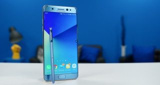 Samsung ปรับกลยุทธ์การตลาดใหม่! อาจเปิดตัวเรือธงเพียงรุ่นเดียวในปีหน้า