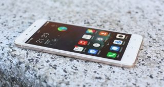 ลือหนัก! vivo X9 จะมาพร้อมกล้องหน้าเลนส์คู่ RAM 6GB จ่อเปิดตัว 17 พฤศจิกายนนี้