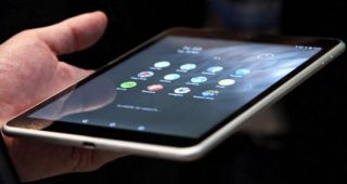 Nokia D1C ไม่ใช่สมาร์ทโฟน! แต่เป็นแท็บเล็ตหน้าจอยักษ์ 13.8 นิ้ว สเปคครบเครื่อง