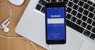 หลังอัพเดทแอพฯ Facebook ทำเครื่อง iPhone บางรุ่นใช้งานไม่ได้!