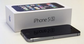 รีบเลย!! iPhone 5s ราคาพิเศษเหลือ 9,900 บาท เครื่องเปล่า ไม่ติดสัญญา ถึงสิ้นเดือนนี้เท่านั้น