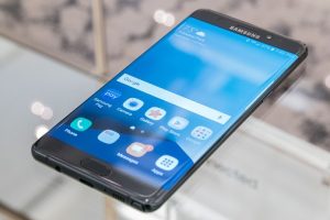 หวั่นซ้ำรอยเดิม! Samsung เข้าเจรจา LG ผลิตแบตเตอรี่ให้ Galaxy Note8