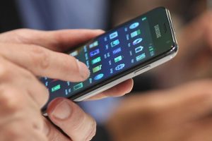 ระวัง!! พบสมาร์ทโฟน Android จำนวนหลายรุ่นถูกติดตั้งมัลแวร์ไว้ภายในตัวเครื่อง