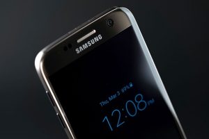 แรงสุดในขณะนี้! Samsung Galaxy S8 โค่นแชมป์ iPhone 7 Plus ด้วยคะแนนทดสอบทะลุ 2 แสนกว่า!!