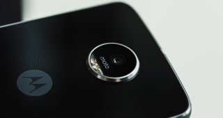 Moto Z2 Play สมาร์ทโฟนรุ่นใหม่ RAM 3GB อัพความจุแบตเตอรี่ ลุ้นเปิดตัว 8 มิถุนายนนี้!