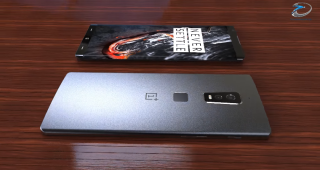 สื่อนอกเผย! ภาพเครื่องต้นแบบของ OnePlus 5 แบบไร้ช่องที่เสียบหูฟัง