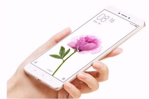 หลุดเครื่องจริง Xiaomi Mi Max 2 หน้าจอ Full HD บิ๊กไซส์ 6.4 นิ้ว ก่อนเปิดตัว 25 พฤษภาคมนี้!