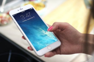 Qualcomm เปิดศึกหนัก! หวังสกัดขา Apple ไม่ให้นำเข้า iPhone มาขายในตลาดสหรัฐฯ