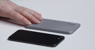 เผยคลิปวิดีโอ iPhone 8 โชว์เครื่องม็อคอัพแบบ 3D เผยรายละเอียดชัดๆ!