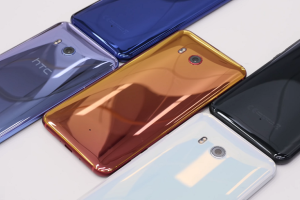 HTC U11 ตัวเครื่องสีแดง (Solar Red) เริ่มวางจำหน่ายแล้วในสหรัฐฯ