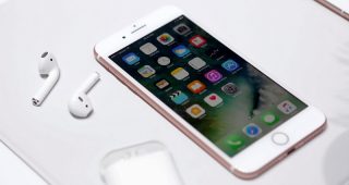 เผยต้นทุนการผลิต iPhone 7 รุ่นความจุ 32GB มีกำไรต่อเครื่องเป็นเท่าตัว!