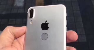 หลุดจนงง! ชิ้นส่วนด้านหลัง iPhone 8 กล้องหลังคู่แนวตั้ง และสแกนลายนิ้วมือ
