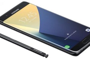 หลุดภาพ Samsung Galaxy Note8 เผยดีไซน์แบบชัดๆ กล้องหลังเลนส์คู่แน่นอน!