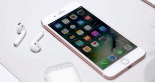 เผยสำรวจ! ผู้ใช้ Android กว่า 73% ไม่คิดจะเปลี่ยนไปใช้ iPhone เพราะไม่มีช่องเสียบหูฟัง