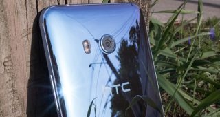 เหมือนไม่ไหว! HTC ผลประกอบการต่ำสุดในรอบ 13 ปี ลืออาจส่งต่อให้ Google ดูแลธุรกิจด้านสมาร์ทโฟนแทน