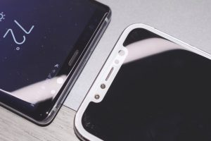 เปรียบเทียบเครื่องดัมมี่ Samsung Galaxy Note8 VS iPhone รุ่นใหม่ สวยงามแค่ไหนไปชมกันเลย!