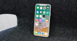 ล่าสุด! ปุ่มพาวเวอร์ของ iPhone 8 อาจสามารถเรียกใช้งาน Siri ได้ด้วย