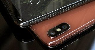 สาวก Apple เริ่มต่อแถวรอสั่งซื้อ iPhone X แล้ว! ก่อนเปิดตัวคืนวันที่ 12 กันยายนนี้