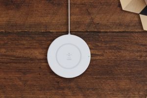 Belkin วางขายแท่นชาร์จไร้สายสำหรับ iPhone 8, iPhone 8 Plus และ iPhone X แล้ว!