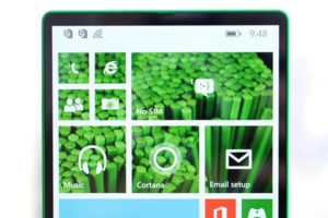 หลุดโฉม Lumia 435 (Vela) สมาร์ทโฟนขอบจอบาง หลังจากที่ Microsoft ล้มเลิกแผนการผลิตไปตั้งแต่ปี 2014