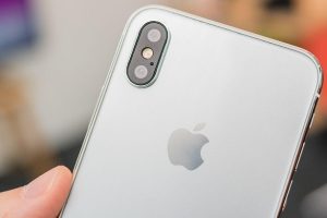 เป็นไปตามคาด! ผู้ใช้งานรอ iPhone X ส่งผลให้ iPhone 8 ยอดขายน้อยกว่า iPhone 7