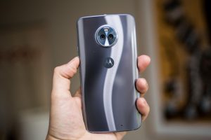 Moto X4 กล้องหลังคู่ 12MP บอดี้กันน้ำ IP68 หน้าจอ Full HD พร้อมขายในไทย 10 พฤศจิกายนนี้!