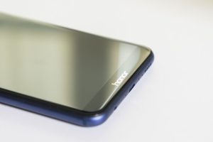 เผยภาพเรนเดอร์ Honor V10 กล้องหลังคู่ 20MP ขุมพลัง Kirin 970 แรมสูงสุด 8GB