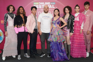 Lazada จัดเต็ม! ขนทัพดาราเคาท์ดาวน์มหกรรมออนไลน์ช้อปปิ้ง 11.11 ที่ยิ่งใหญ่ที่สุดแห่งปีนี้ ‘ช้อปทะลุจักรวาล’ ที่ ออนไลน์ เฟสติวัล 2017