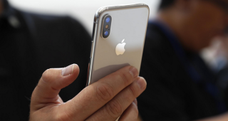 แชร์ประสบการณ์รับ iPhone X หลังสั่งจองกับค่ายมือถือ แต่ต้องเปลี่ยนเครื่องมากถึง 4 ครั้ง!