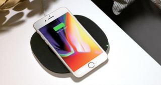 Belkin เปิดตัวที่ชาร์จไร้สายสำหรับ iPhone 8 และ iPhone X ขนาดกำลังไฟ 5 วัตต์ ในราคา 1,490 บาท