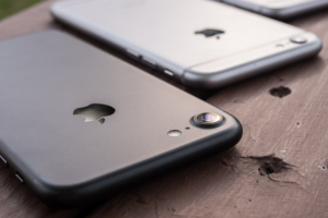 สถิติเผย iPhone 7 ทำยอดขายเป็นอันดับ 1 ของโลก ช่วงไตรมาส 3 ประจำปี 2017