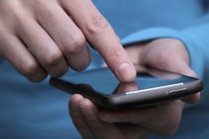 ใส่ยับ! ผู้ใช้งานแชร์ประสบการณ์ มุขดูดเงินใหม่ของค่ายมือถือชื่อดัง ที่ล้ำกว่า SMS เสียอีก