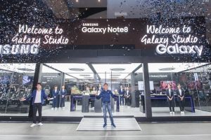 เปิดตัว Samsung Galaxy Studio ต้อนรับเทศกาลแห่งความสุข ภายใต้คอนเซ็ปต์ “ความสุขส่งต่อกันได้”