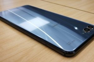 หลุดเครื่องจริง Huawei Nova 2S แรมสูงสุด 6GB กล้อง 4 ตัว ราคาหมื่นต้นๆ ก่อนเปิดตัว 7 ธันวาคมนี้!