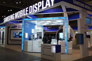 Samsung เผยสิทธิบัตรใหม่! จอแสดงผลความยืดหยุ่นสูงจนโค้งไปถึงด้านหลังตัวเครื่อง