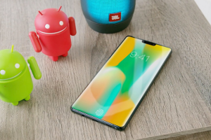 เผยคอนเซ็ปต์ Samsung Galaxy Note 10 กล้องหลังคู่แนวตั้ง จอไร้กรอบ พบรอยบากคล้าย iPhone X