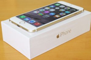 ลูกค้าชาวไทยเฮ! Apple ให้เปลี่ยนแบตเตอรี่ iPhone ของแท้ในราคาเพียง 1,000 บาทเท่านั้น