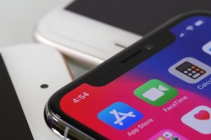 ลือสนั่น! Apple มีแผนปรับขนาดรอยบากบน iPhone รุ่นใหม่ให้เล็กลงกว่าเดิม