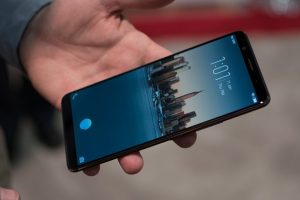 vivo X20 Plus UD ที่มาพร้อมสแกนนิ้วใต้หน้าจอ อาจทำงานไม่สมบูรณ์หากติดฟิล์มกันรอยหนาเกินไป!