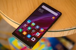 Xiaomi Mi MIX 2S ขุมพลัง Snapdragon 845 ได้คะแนนทดสอบ AnTuTu เกือบ 3 แสน!!
