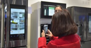 Samsung มอบประสบการณ์ใช้งาน IoT สุดอัจฉริยะ! ชูนวัตกรรมเพื่อให้ชีวิตง่ายขึ้นที่งาน Samsung Forum 2018