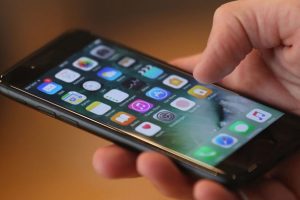 สื่อนอกรายงาน Apple เปลี่ยนโลโก้ Made For iPhone (MFi) โฉมใหม่แล้ว!!