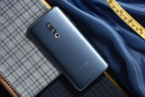 เปิดตัว Meizu 15, 15 Plus และ 15 Lite มาพร้อมกล้องหลังแฟลช LED แบบวงแหวน 6 ดวง เคาะราคาไม่ถึงหมื่น!