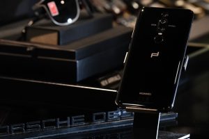 เปิดตัว “Porsche Design Huawei Mate RS” มาพร้อมสแกนนิ้วใต้จอเครื่องแรกของประเทศไทย! เริ่มจำหน่าย 24 พ.ค. นี้