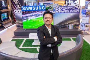 “ซัมซุง” ชี้เทรนด์ “Big Screen” ทีวีจอใหญ่กว่า 65 นิ้ว มาแรง ชูสุดยอดนวัตกรรมจอภาพ ส่งโปรโมชั่นสุดแรง! เอาใจคอบอลให้รับชมบิ๊กแมตช์ได้อย่างเต็มตา! เต็มอรรถรส! ตลอดช่วงเทศกาลแข่งขันฟุตบอลระดับโลกนี้!