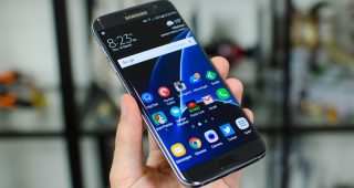 คุณพระ!! 50% ของผู้ใช้ Samsung Galaxy S7 edge ต้องเสียเงิน 6 พันบาท เพราะเมนบอร์ดพังหลังอัพเดทเฟิร์มแวร์?