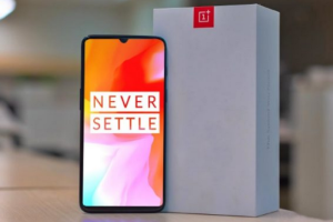 หลุดกล่อง OnePlus 6T โชว์ดีไซน์จอรอยบากทรงหยดน้ำ สแกนลายนิ้วมือใต้จอแสดงผล