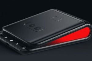 หัวหน้าแผนก Samsung Mobile เผย!! Samsung อาจเปิดตัวสมาร์ทโฟนหน้าจอพับได้ในปี 2018